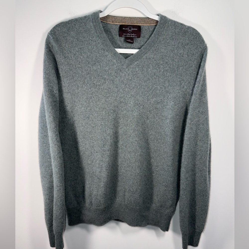 Black Brown 1826 100% Cashmere Men's Green V-Neck Sweater size Large